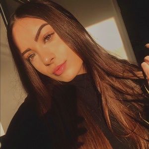Meet your Posher, Jenna